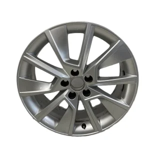 BARDZO ŁADNA FELGA ALUMINIOWA ALUFELGA VW SKODA KAMIQ SCALA6.5Jx17 ET40 658601025D Promocja