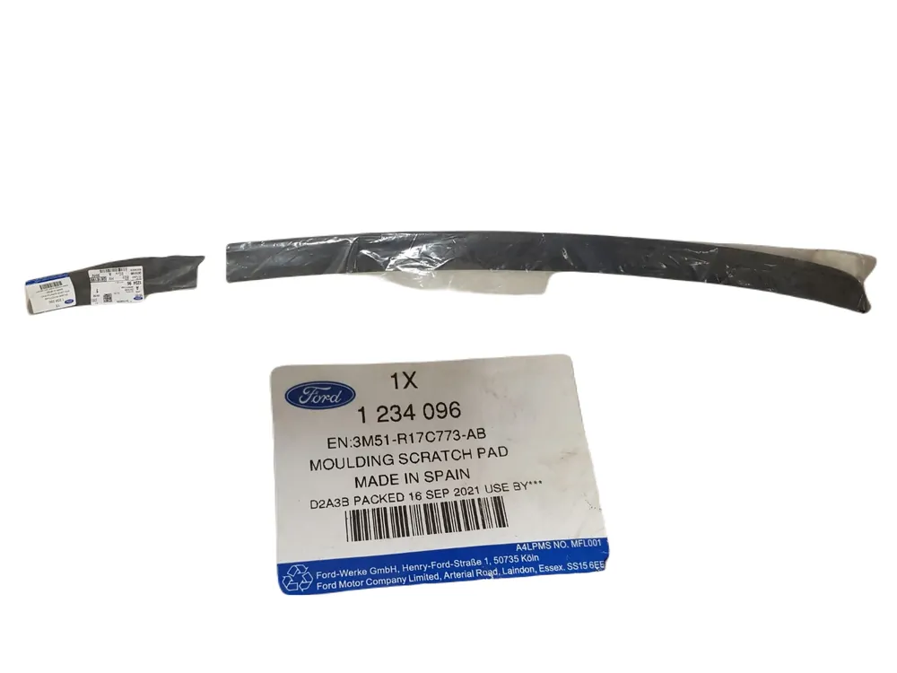 FABRYCZNIE NOWA ORYGINALNA LISTWA ZDERZAKA TYLNEGO FORD C-MAX I FOCUS II 2 MK2 03-10 3M51-R17C773-AB Obniżka ceny
