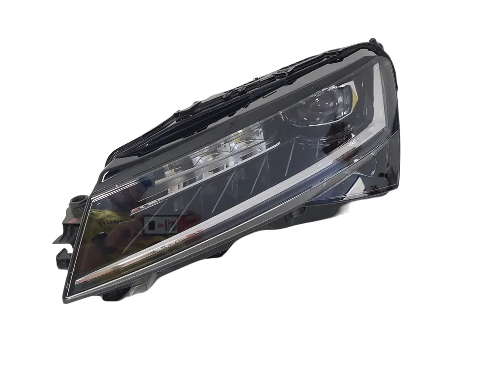 SKODA SUPERB 3 III LIFT LAMPA LEWA PRZEDNIA PRZÓD FULL LED 3V1941015D KOMPLETNA IGŁA Super okazja