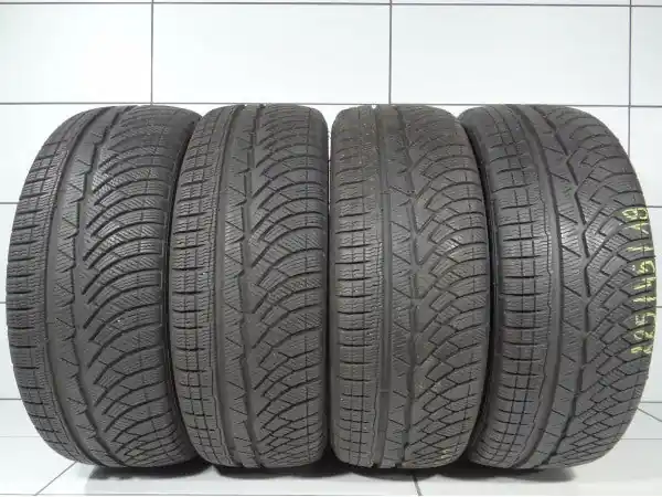 MICHELIN Pilot Alpin PA 4 225/45R18 95 V Do wyczerpania zapasów