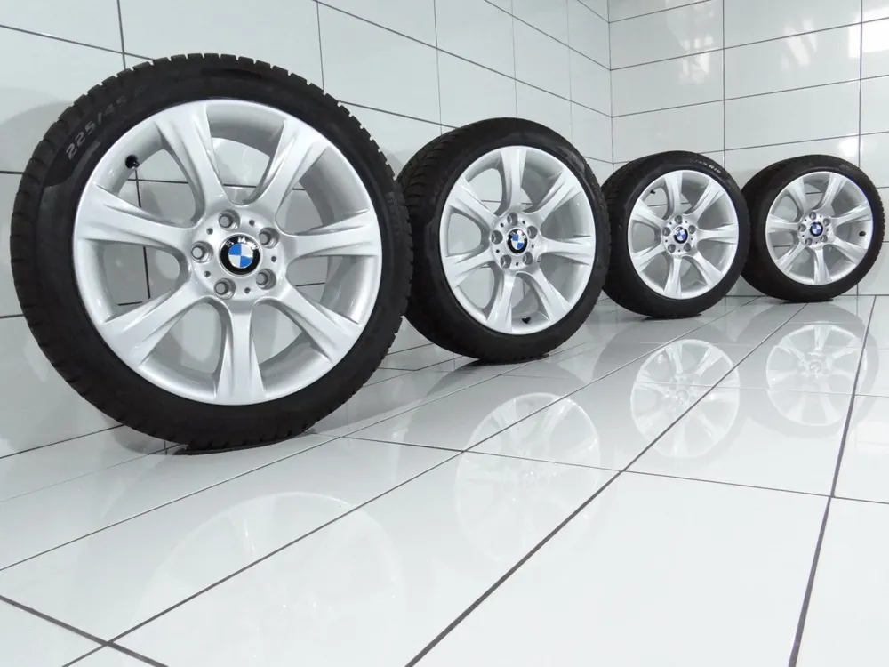 PIRELLI Winter Sottozero 3 225/45R18 95 H BMW 3 F30, F31 F34 GT, 4 F33, F36 Premium