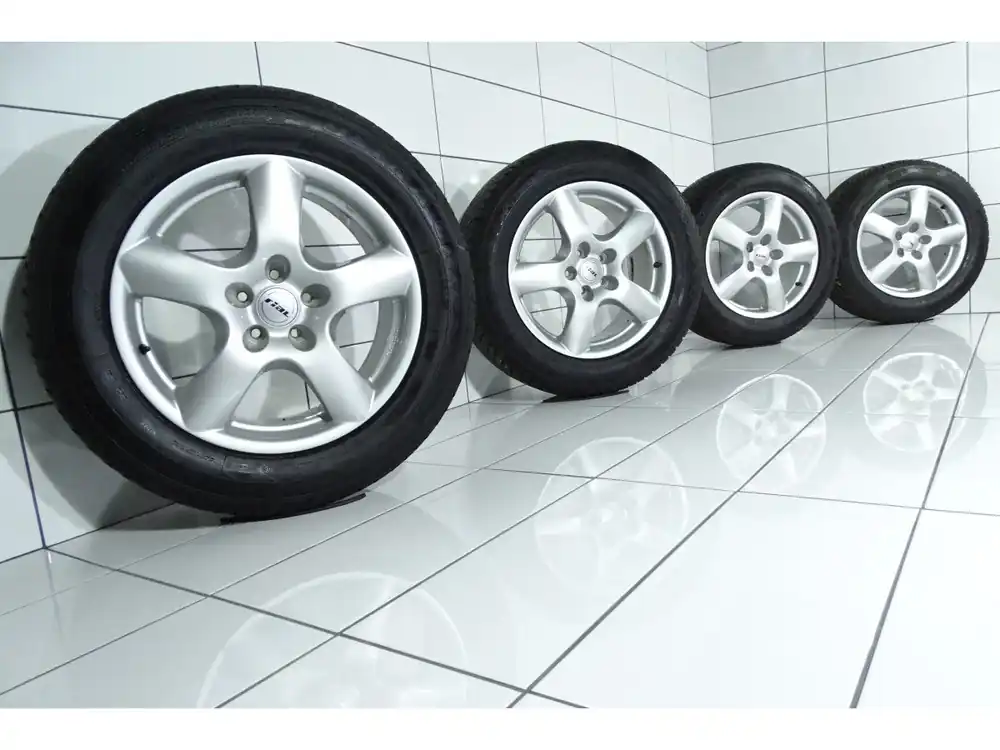 Goodyear Ultra Grip Wrangler 255/55R18 109 H Premium