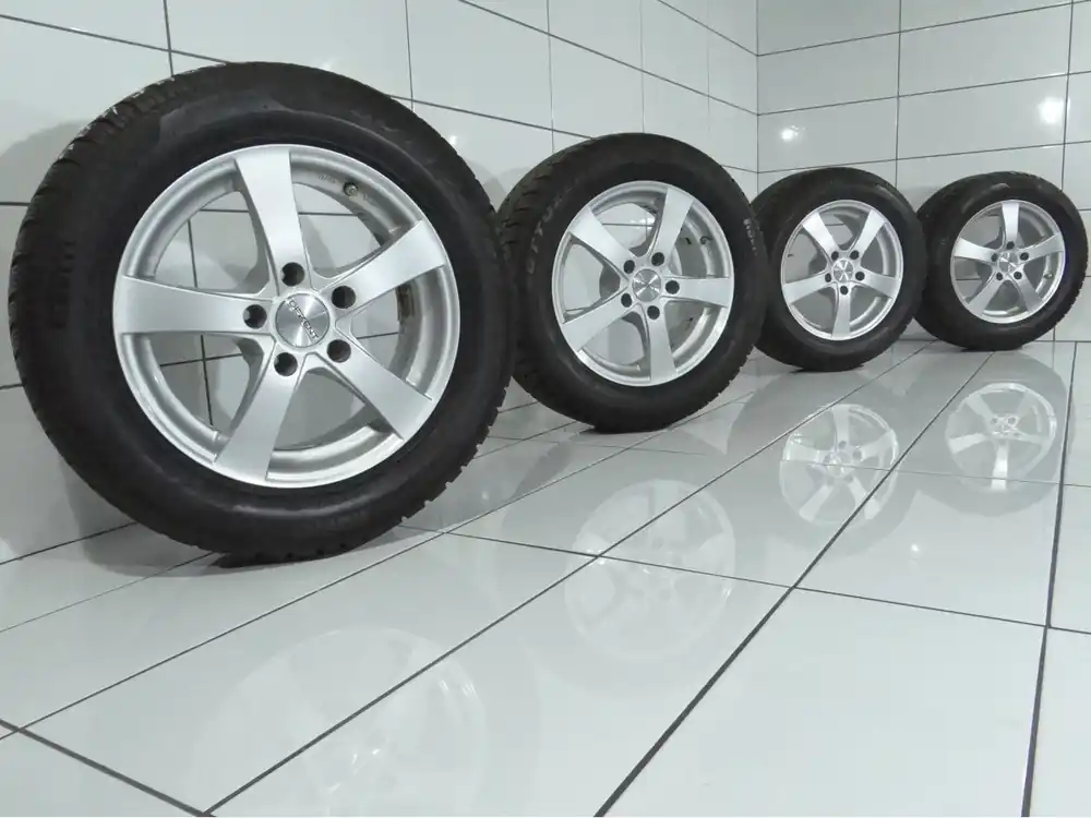 Kup online PIRELLI SottoZero Winter 210 225/55R16 95 H BMW 5 E60 E61