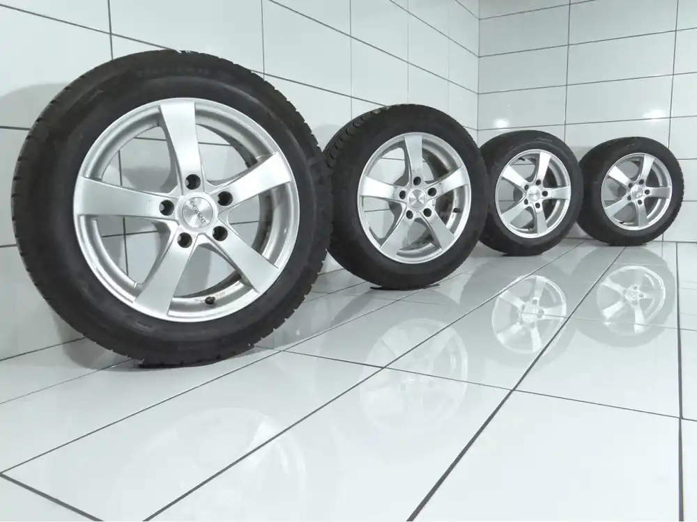 Okazja KOŁA BMW 3 E90 E91 E92 E93, 5X120, ET 35, 205/55R16 91 T Srebrny