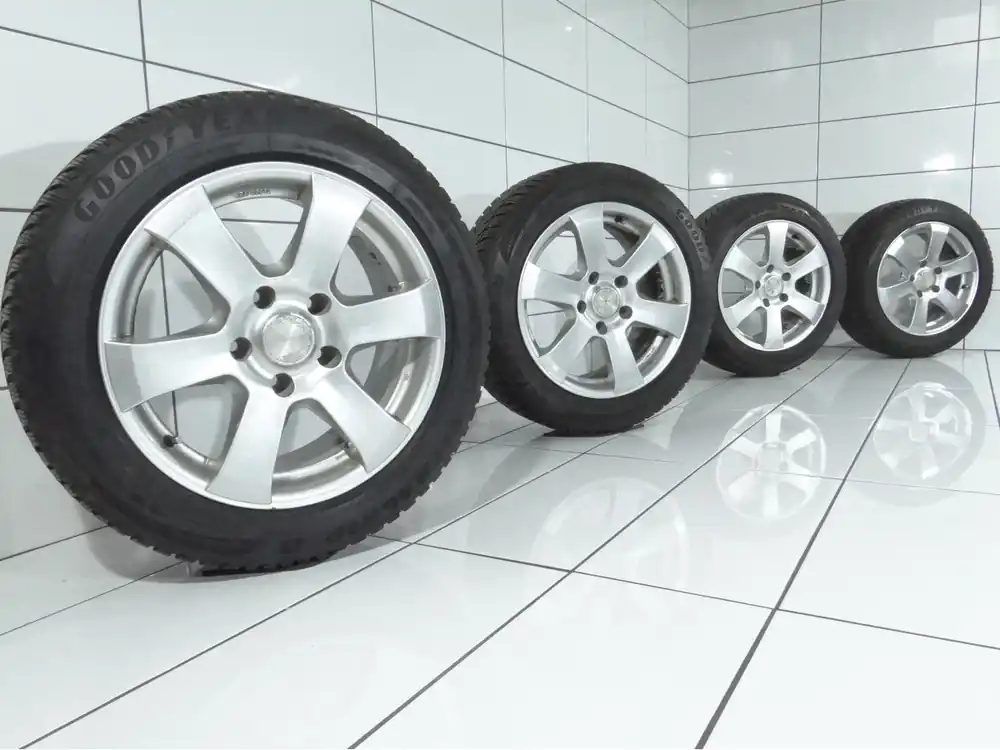 Tylko dziś KOŁA BMW 3 E90 E91 E92 E93, 5X120, ET 35, 205/55R16 91 H Srebrny