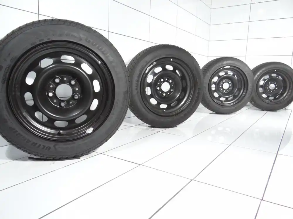 KOŁA BMW 3 F30 F31, 5x120, ET 31, 205/60R16 92 H Czarny Hit sprzedaży