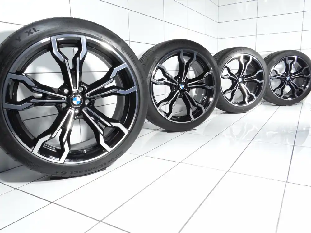 Łatwy zwrot KOŁA BMW X3M F97 X4M F98, 5X112, ET 31/39 255/40-265/40R21 102/105 Y Czarny Poler