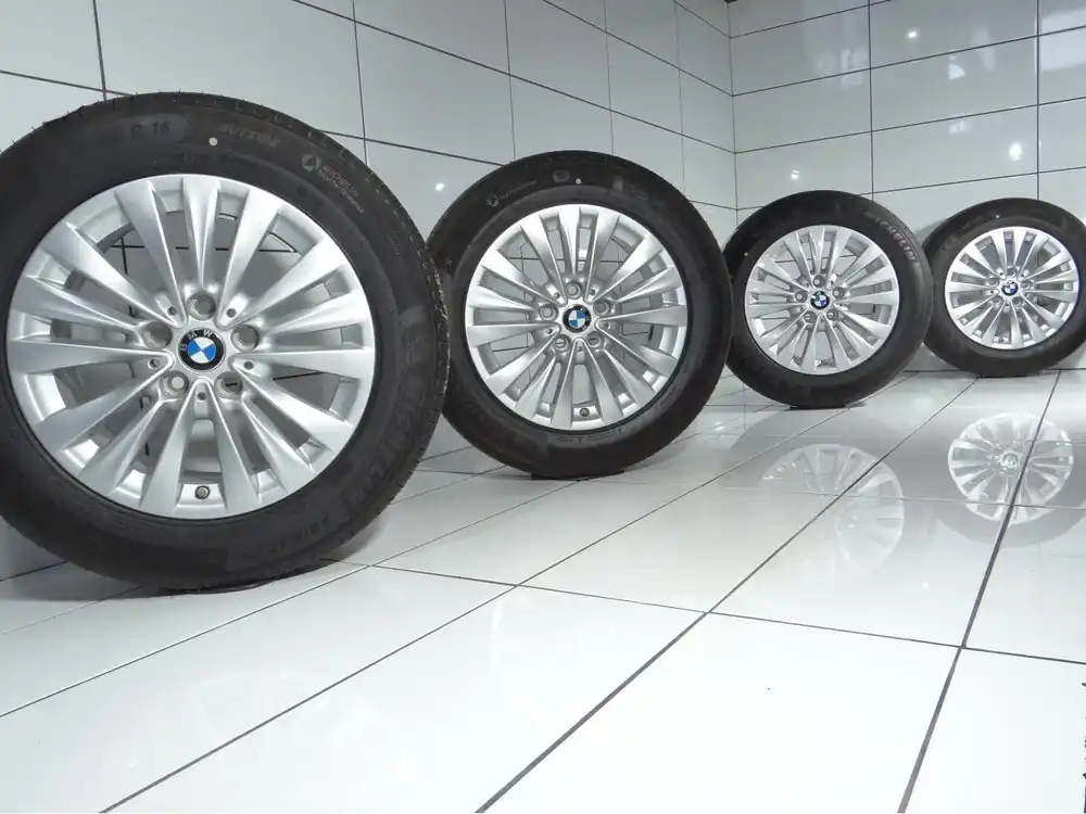 Nie przegap KOŁA BMW 2 F45 F46, 5x112, ET 52, 205/60R16 96 W Srebrny