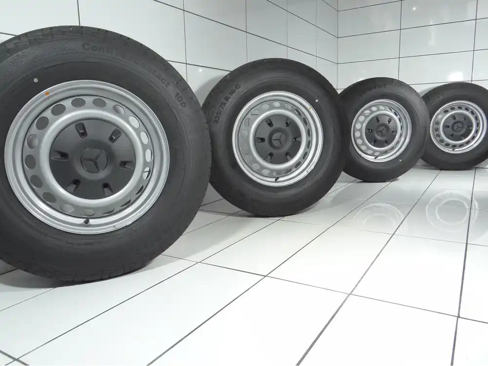 KOŁA MERCEDES SPRINTER, 6X130, ET 54, 225/75R16C 121/120 R Srebrny NOWE Wybór klientów