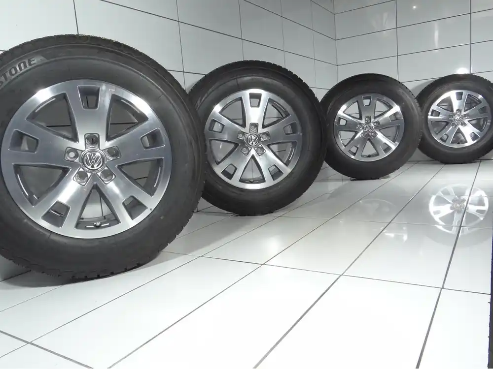 Niska cena KOŁA VW AMAROK, 5x120, ET 49, 245/65R17 111 T Grafit Poler