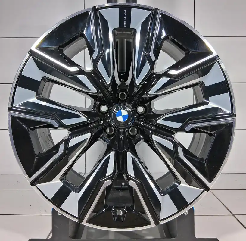 Łatwy zwrot BMW 7 G70 i7 G70 X3 G45 STYLING 910i 5A6F119