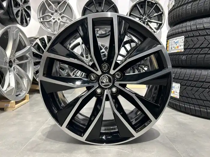 Oryginalne felgi 19 5x112 ET45 Skoda Kodiaq Elroq Superb Ekspresowa dostawa