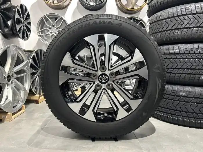Oryginalne koła zimowe 18 5x114.3 Toyota RAV4 V 225/60R18 Firestone TPMS Rabat