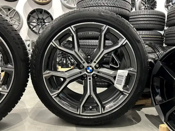 Wyprzedaż Oryginalne koła zimowe 21 5x112 BMW X5 G05 G18 X6 G06 Pirelli RunFlat TPMS