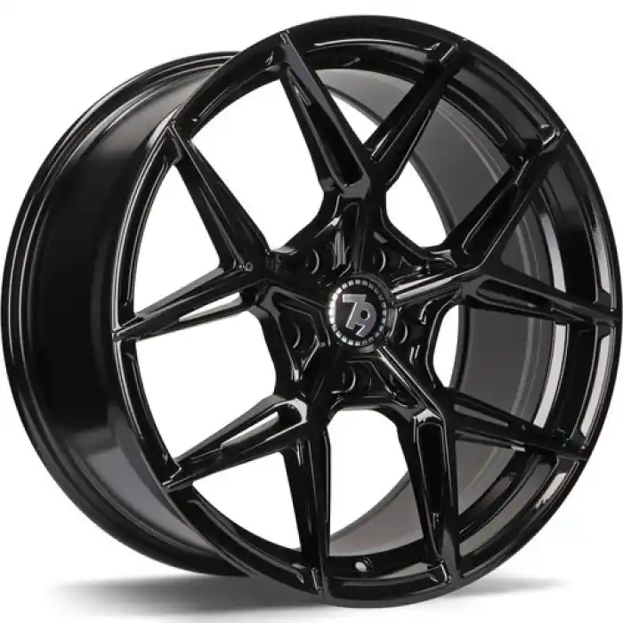 seventy9 SCF-B 18" 5x114.3 ET40 73,1 BG - Black Glossy Ostatnie sztuki