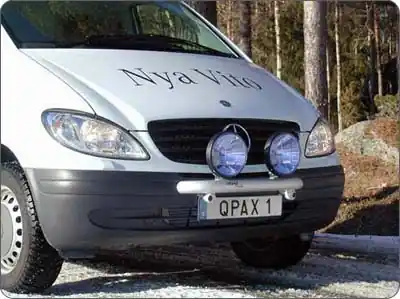 Rama przednia Q-light Mercedes Vito/Viano 04-; dla 2 lamp Zamów teraz