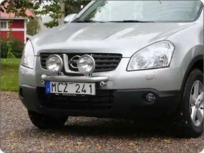 Rama przednia Q-light Nissan Qashqai 07-09;dla 2 lamp art.nr Q900045 Tylko do końca tygodnia