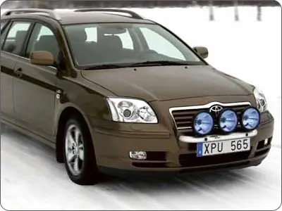 Łatwy zwrot Rama przednia Q-light Toyota Avensis 03-06; dla 3 lampart.nr Q900030