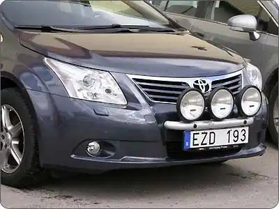 Ekspresowa dostawa Rama przednia Q-light Toyota Avensis 09-; dla 3 lamp art.nr Q900103