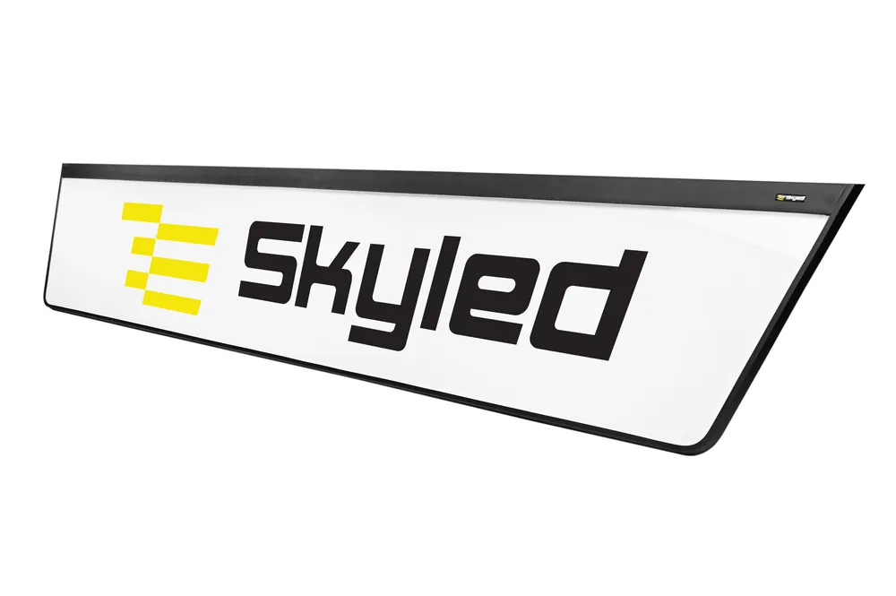 Neon Skyled PRO DAF 105XF SSC 28,5x146 Nowy