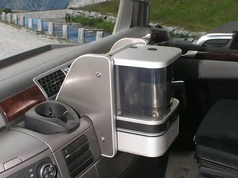 Obniżka ceny Półka na ekspres do kawy MAN TGX (2013-2018)