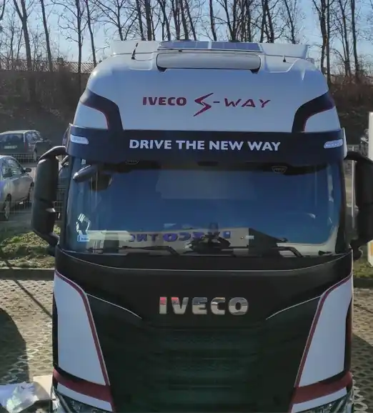 System Fotowoltaiczny Iveco-S WAY2x60 Wp z regulatorem MPPT bluetooth Tani