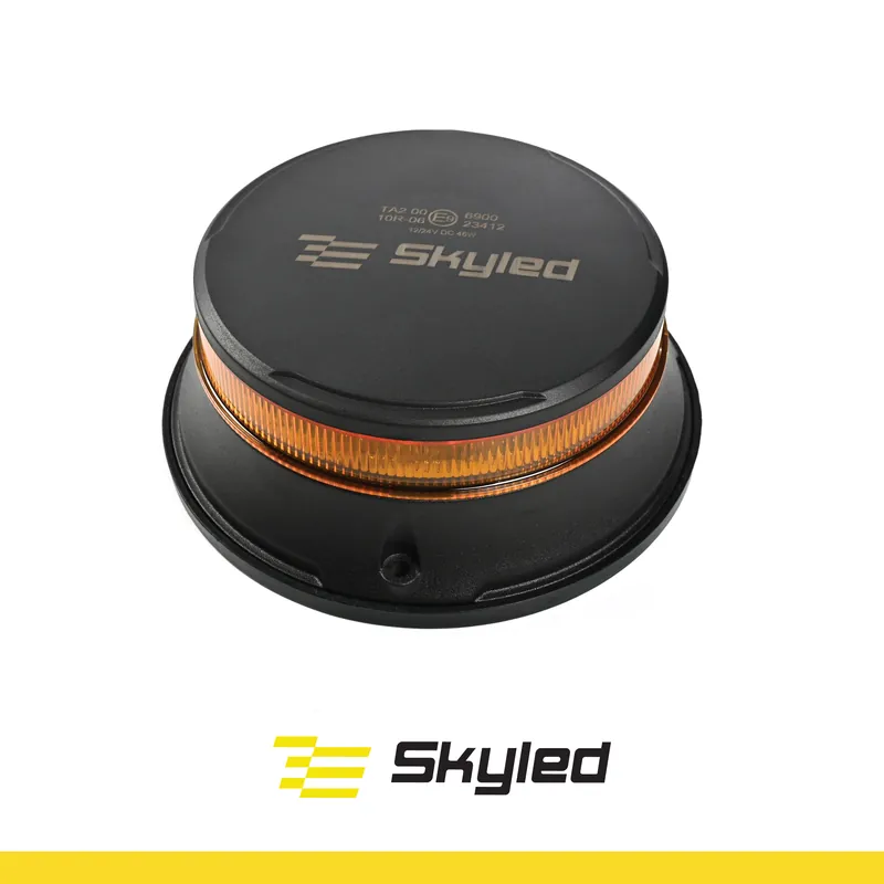 Światło ostrzegawcze (kogut) SKYLED Minor 12-24V (3 śrubki, pomarańczowy odbłyśnik, czarna obudowa, R65) wys: 50,5 I śr: 133 mm Promocja